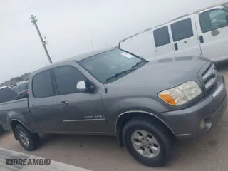 2005 Toyota Tundra SR5 with VIN 5TBET34155S491275, listed as a IAAI auction lot 41742181 with 152,268 mi miles. Bid and sale history available at carsss.com. Image 13.