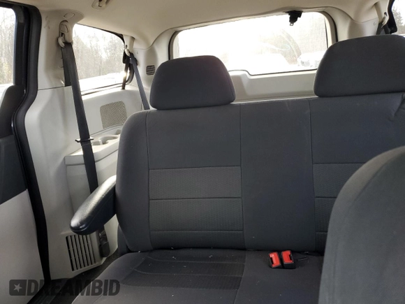 2009 Dodge Grand Caravan SE with VIN 2D8HN44EX9R530854, listed as a Copart auction lot 82131104 with 161,933 mi miles and Salvage title. Bid and sale history available at DreamBid. Image 10.