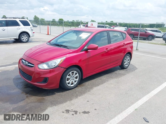 2012 Hyundai Accent GS z VIN KMHCT5AE9CU045281, wystawiony jako IAAI lot #42524006 z przebiegiem 209 063 mil mil oraz . Historia ofert i sprzedaży dostępna na DreamBid. Obrazek 2.