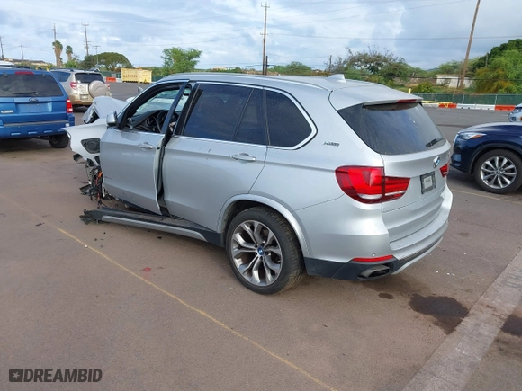 2018 BMW X5 xDrive40e iPerformance with VIN 5UXKT0C59J0W01768, listed as a IAAI auction lot 41603257 with 1 mi miles. Bid and sale history available at carsss.com. Image 3.