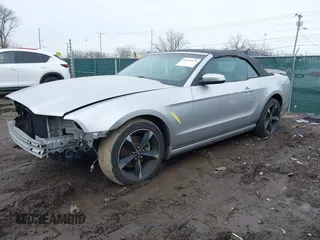 2013 Ford Mustang V6 with VIN 1ZVBP8EM3D5245234, listed as a IAAI auction lot 41453875 with 161,867 mi miles and . Bid and sale history available at DreamBid. Image 18.