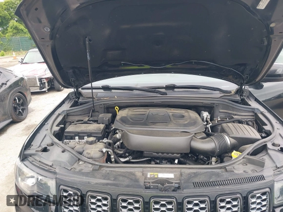 2020 Jeep Grand Cherokee Laredo E with VIN 1C4RJFAG9LC335473, listed as a IAAI auction lot 42366691 with 95,805 mi miles and . Bid and sale history available at DreamBid. Image 10.
