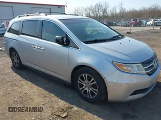 2011 Honda Odyssey EX with VIN 5FNRL5H40BB034950, listed as a IAAI auction lot 42110823 with 1 mi miles. Bid and sale history available at carsss.com. Image 1.