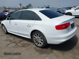 2015 Audi A4 Premium Plus z VIN WAUEFAFL4FN005738, wystawiony jako IAAI lot #42461324 z przebiegiem Nie podano mil oraz . Historia ofert i sprzedaży dostępna na DreamBid. Obrazek 3.