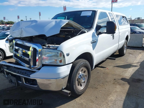 2005 Ford Super Duty F-250 XL with VIN 1FTSX20Y05EB83349, listed as a IAAI auction lot 41433254 with 169,933 mi miles. Bid and sale history available at carsss.com. Image 2.
