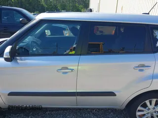 2013 Kia Soul + z VIN KNDJT2A69D7558159, wystawiony jako IAAI lot #41978478 z przebiegiem 223 717 mil mil oraz . Historia ofert i sprzedaży dostępna na DreamBid. Obrazek 14.
