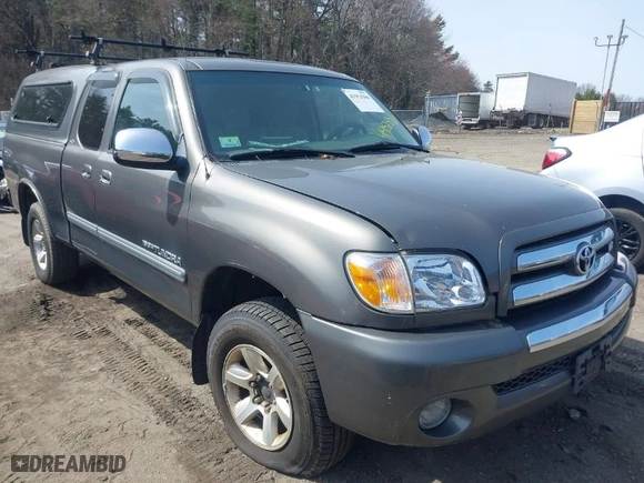 2006 Toyota Tundra SR5 with VIN 5TBBT44106S474541, listed as a IAAI auction lot 41952506 with 240,868 mi miles. Bid and sale history available at carsss.com. Image 1.