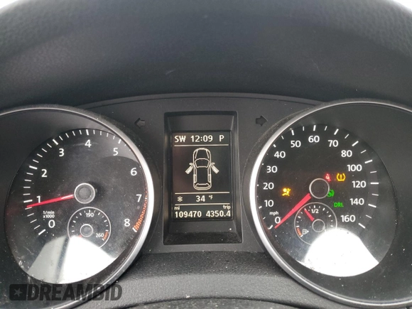 2014 Volkswagen Golf с VIN WVWDB7AJXEW010907, выставлен на аукционе Copart как лот 87771225 с пробегом 109 470 миль миль и Списание • Salvage title. История ставок и продаж доступна на DreamBid. Изображение 9.