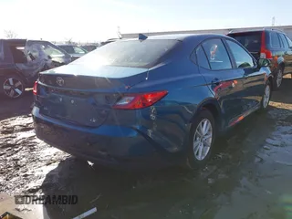 2025 Toyota Camry LE with VIN 4T1DAACK5SU068576, listed as a IAAI auction lot 41746222 with 3,674 mi miles and . Bid and sale history available at DreamBid. Image 4.