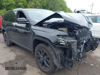 2022 Jeep Grand Cherokee Limited z VIN 1C4RJKBG1N8562136, wystawiony jako IAAI lot #42368262 z przebiegiem 28 136 mil mil oraz . Historia ofert i sprzedaży dostępna na DreamBid. Obrazek 1.