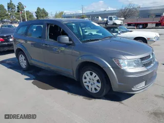 2013 Dodge Journey SE with VIN 3C4PDCAB7DT730744, listed as a IAAI auction lot 41900114 with 186,086 mi miles. Bid and sale history available at carsss.com. Image 1.
