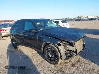 2022 Mercedes-Benz GLC with VIN W1N0G8DB8NV334589, listed as a IAAI auction lot 41521001 with 48,764 mi miles. Bid and sale history available at carsss.com. Image 1.