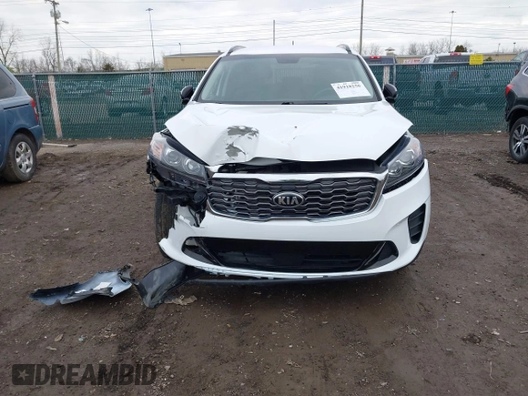 2020 Kia Sorento LX V6 with VIN 5XYPGDA57LG691635, listed as a IAAI auction lot 41918250 with 68,003 mi miles. Bid and sale history available at carsss.com. Image 12.