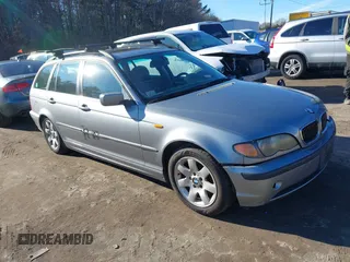 2005 BMW 3 Series 325xi z VIN WBAEP33405PF04807, wystawiony jako IAAI lot #41650079 z przebiegiem 207 864 mil mil oraz . Historia ofert i sprzedaży dostępna na DreamBid. Obrazek 1.