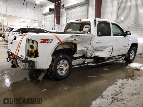 2009 GMC Sierra 2500HD SLT z VIN 1GTHK63K99F116837, wystawiony jako Copart lot #42639705 z przebiegiem 253 632 mil mil oraz Szkoda całkowita • Salvage title. Historia ofert i sprzedaży dostępna na DreamBid. Obrazek 3.