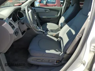 2012 Chevrolet Traverse 1LT z VIN 1GNKVGED0CJ207833, wystawiony jako Copart lot #58083155 z przebiegiem 120 058 mil mil oraz Szkoda całkowita • Salvage title. Historia ofert i sprzedaży dostępna na DreamBid. Obrazek 7.