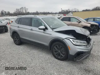 2023 Volkswagen Tiguan SE с VIN 3VVMB7AX8PM011840, выставлен на аукционе Copart как лот 83008624 с пробегом 23 847 миль миль и Списание • Salvage title. История ставок и продаж доступна на DreamBid. Изображение 4.