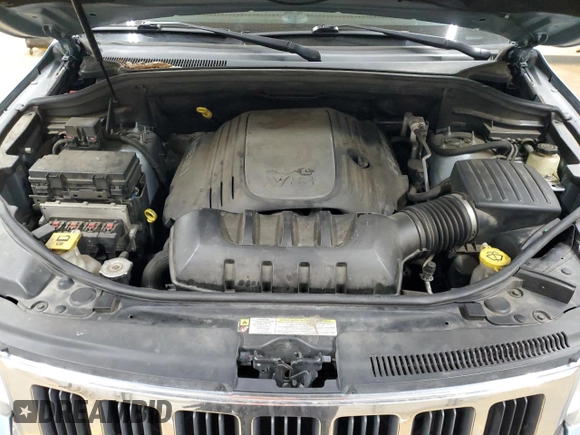 2013 Jeep Grand Cherokee Limited with VIN 1C4RJEBT1DC569954, listed as a Copart auction lot 41798135 with 122,336 mi miles and Salvage Title. Bid and sale history available at carsss.com. Image 13.