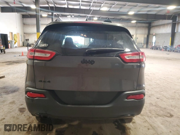 2018 Jeep Cherokee Latitude z VIN 1C4PJMCB3JD534507, wystawiony jako Copart lot #60502365 z przebiegiem 133 642 mil mil oraz Szkoda całkowita • Salvage title. Historia ofert i sprzedaży dostępna na DreamBid. Obrazek 6.