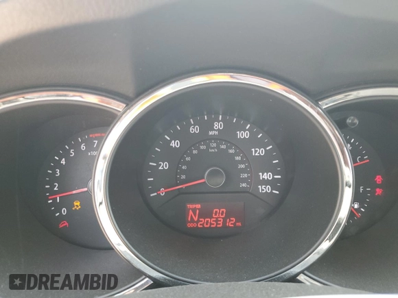 2013 Kia Sorento LX with VIN 5XYKT4A20DG323200, listed as a Copart auction lot 61738005 with 205,312 mi miles and Salvage title. Bid and sale history available at DreamBid. Image 9.