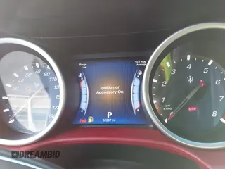 2015 Maserati Ghibli S Q4 z VIN ZAM57RTA8F1144095, wystawiony jako IAAI lot #41392848 z przebiegiem 52 237 mil mil oraz . Historia ofert i sprzedaży dostępna na DreamBid. Obrazek 7.