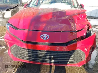 2025 Toyota Camry LE с VIN 4T1DBADK3SU011319, выставлен на аукционе IAAI как лот 41430879 с пробегом 2 366 миль миль и . История ставок и продаж доступна на DreamBid. Изображение 18.