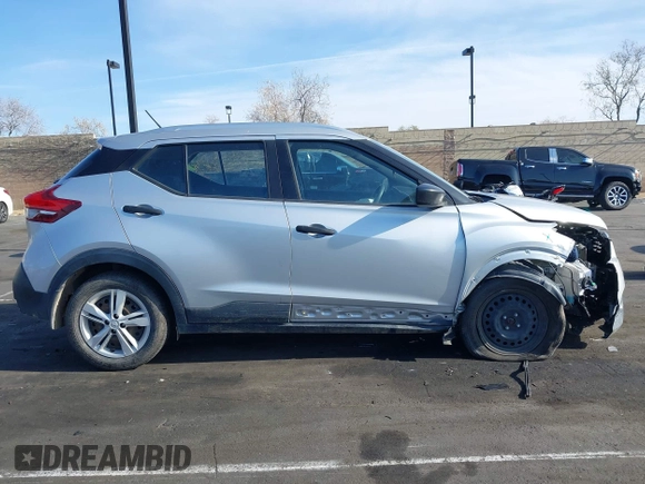 2019 Nissan Kicks SV with VIN 3N1CP5CU4KL516620, listed as a IAAI auction lot 41986143 with 67,702 mi miles. Bid and sale history available at carsss.com. Image 13.