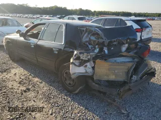 2004 Ford Police Interceptor Base w/3.27 Axle z VIN 2FAFP71WX4X149014, wystawiony jako Copart lot #71305734 z przebiegiem 180 542 mil mil oraz Szkoda całkowita • Salvage title. Historia ofert i sprzedaży dostępna na DreamBid. Obrazek 2.
