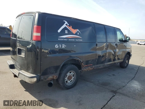 2008 GMC Savana z VIN 1GTHG396081214760, wystawiony jako Copart lot #49146395 z przebiegiem 329 208 mil mil oraz Czysty tytuł • Clean title. Historia ofert i sprzedaży dostępna na DreamBid. Obrazek 3.