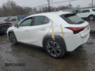 2021 Lexus UX with VIN JTHP9JBH3M2052177, listed as a Copart auction lot 68588392 with 0 mi miles. Bid and sale history available at carsss.com. Image 2.