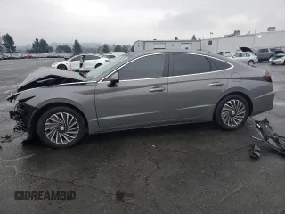 2020 Hyundai Sonata Hybrid Limited with VIN KMHL54JJ3LA013896, listed as a Copart auction lot 85174344 with 71,759 mi miles and Salvage Title. Bid and sale history available at carsss.com. Image 1.
