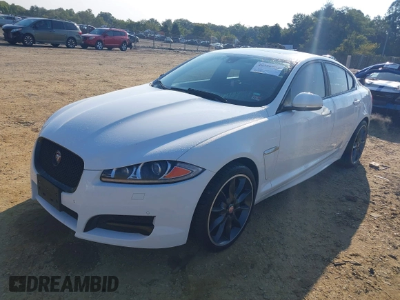 2015 Jaguar XF V6 Portfolio with VIN SAJWJ0FF4F8U72149, listed as a IAAI auction lot 40386903 with 49,055 mi miles. Bid and sale history available at carsss.com. Image 2.