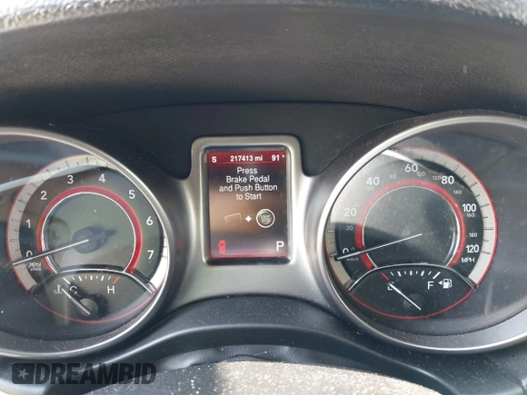 2015 Dodge Journey Crossroad with VIN 3C4PDCGB7FT723142, listed as a IAAI auction lot 42533562 with 217,413 mi miles and . Bid and sale history available at DreamBid. Image 7.