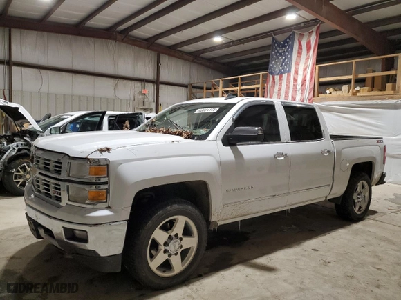 2015 Chevrolet Silverado 1500 LTZ with VIN 3GCUKSEC9FG421231, listed as a Copart auction lot 46024175 with 208,552 mi miles and Salvage Title. Bid and sale history available at carsss.com. Image 1.