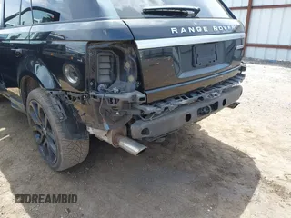 2013 Land Rover Range Rover Sport SC с VIN SALSH2E4XDA766738, выставлен на аукционе IAAI как лот 42618626 с пробегом 97 578 миль миль и . История ставок и продаж доступна на DreamBid. Изображение 6.