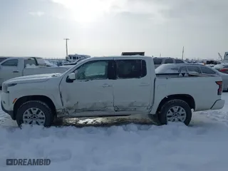 2023 Nissan Frontier PRO-4X with VIN 1N6ED1EK0PN644649, listed as a IAAI auction lot 41496852 with 26,318 mi miles. Bid and sale history available at carsss.com. Image 14.