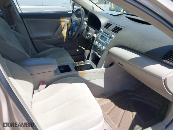 2007 Toyota Camry CE with VIN 4T1BE46K17U135058, listed as a IAAI auction lot 42088044 with 181,916 mi miles. Bid and sale history available at carsss.com. Image 5.