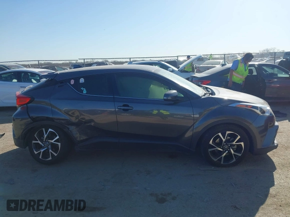 2019 Toyota C-HR XLE with VIN JTNKHMBX1K1062180, listed as a IAAI auction lot 41769979 with 75,159 mi miles. Bid and sale history available at carsss.com. Image 13.