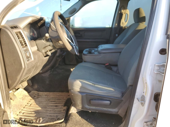 2018 Ram 3500 Tradesman with VIN 3C63R2GJ8JG280591, listed as a Copart auction lot 43219015 with 204,551 mi miles and Clean Title. Bid and sale history available at carsss.com. Image 7.