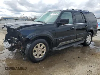 2004 Lincoln Navigator Luxury z VIN 5LMFU28R64LJ14370, wystawiony jako Copart lot #50543445 z przebiegiem 218 450 mil mil oraz Nie do naprawy • Non repairable. Historia ofert i sprzedaży dostępna na DreamBid. Obrazek 1.