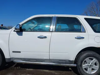 2008 Ford Escape XLS with VIN 1FMCU02Z88KA96033, listed as a IAAI auction lot 41832728 with 272,932 mi miles and . Bid and sale history available at DreamBid. Image 14.