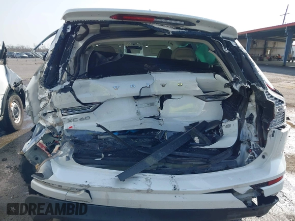 2019 Volvo XC60 Momentum with VIN LYV102DK0KB219297, listed as a IAAI auction lot 41781458 with 80,524 mi miles and . Bid and sale history available at DreamBid. Image 8.
