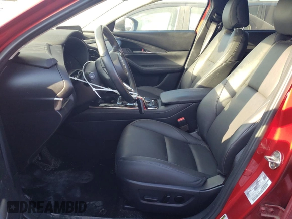 2022 Mazda CX-30 2.5 Turbo with VIN 3MVDMBAYXNM437805, listed as a Copart auction lot 74371364 with 22,533 mi miles and Clean Title. Bid and sale history available at DreamBid. Image 7.