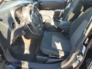 2014 Jeep Patriot Sport with VIN 1C4NJRBB0ED689530, listed as a Copart auction lot 89276425 with 93,163 mi miles and Clean Title. Bid and sale history available at DreamBid. Image 7.