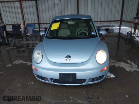2010 Volkswagen Beetle с VIN 3VWPW3AG1AM022773, выставлен на аукционе IAAI как лот 42152867 с пробегом 138 604 миль миль и . История ставок и продаж доступна на DreamBid. Изображение 12.