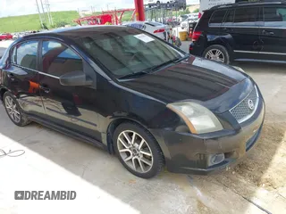 2007 Nissan Sentra SE-R z VIN 3N1BB61E17L700433, wystawiony jako IAAI lot #42756474 z przebiegiem 161 426 mil mil oraz . Historia ofert i sprzedaży dostępna na DreamBid. Obrazek 1.