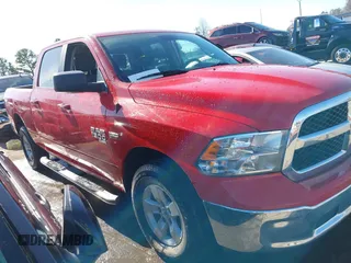 2019 Ram 1500 Big Horn z VIN 1C6RR7TT5KS516896, wystawiony jako IAAI lot #41483225 z przebiegiem 137 409 mil mil oraz . Historia ofert i sprzedaży dostępna na DreamBid. Obrazek 13.