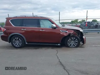 2018 Nissan Armada SL z VIN JN8AY2ND0J9052718, wystawiony jako IAAI lot #42088571 z przebiegiem 61 671 mil mil oraz . Historia ofert i sprzedaży dostępna na DreamBid. Obrazek 12.
