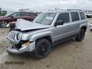 2015 Jeep Patriot Sport with VIN 1C4NJRBB2FD248130, listed as a Copart auction lot 47024585 with 152,018 mi miles and Salvage Title. Bid and sale history available at carsss.com. Image 1.
