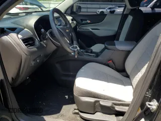 2024 Chevrolet Equinox LS z VIN 3GNAXHEG4RL204862, wystawiony jako Copart lot #53720645 z przebiegiem 27 136 mil mil oraz Szkoda całkowita • Salvage title. Historia ofert i sprzedaży dostępna na DreamBid. Obrazek 7.